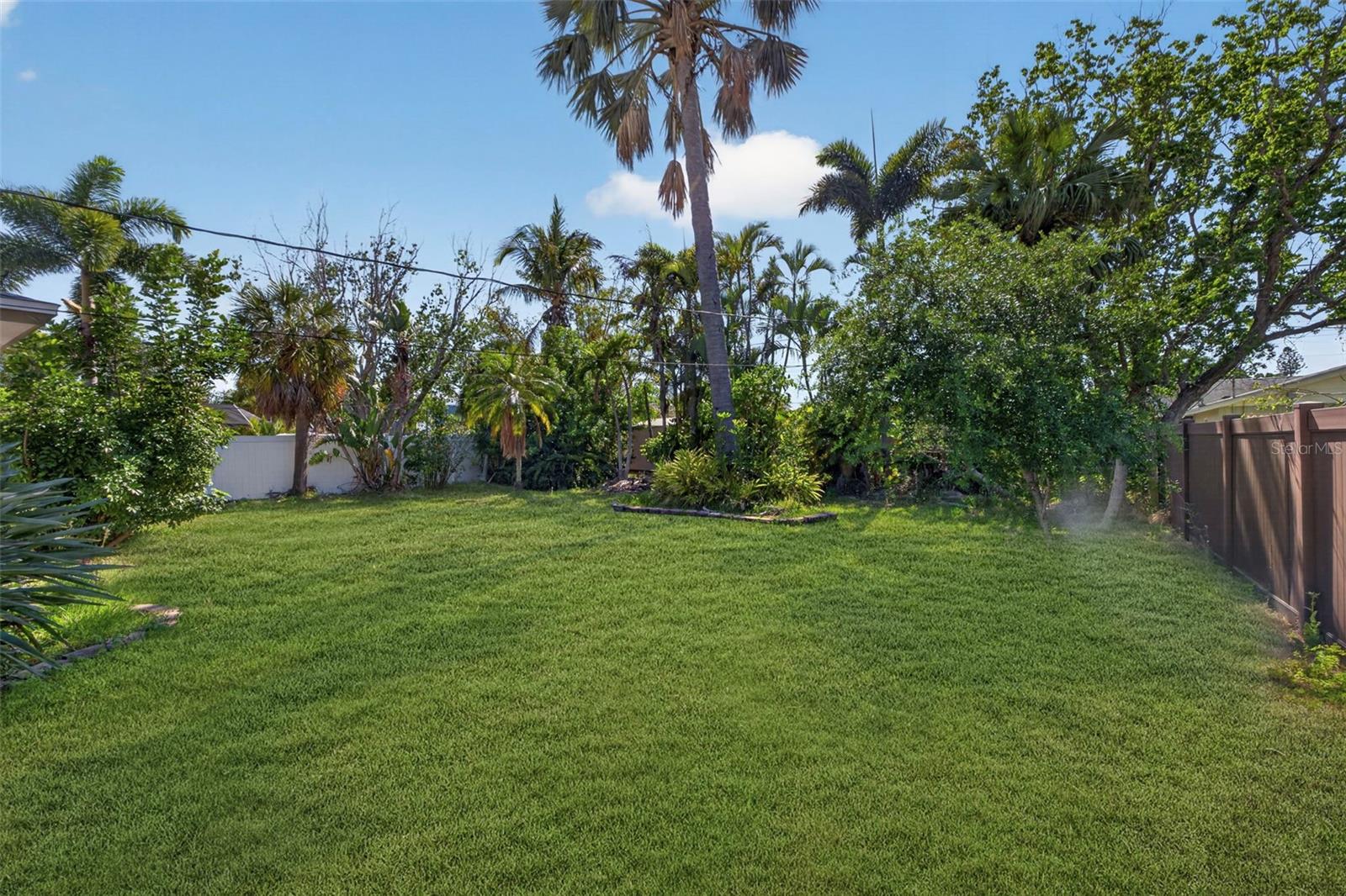 5810 Venetian Blvd Ne Property Photo 23