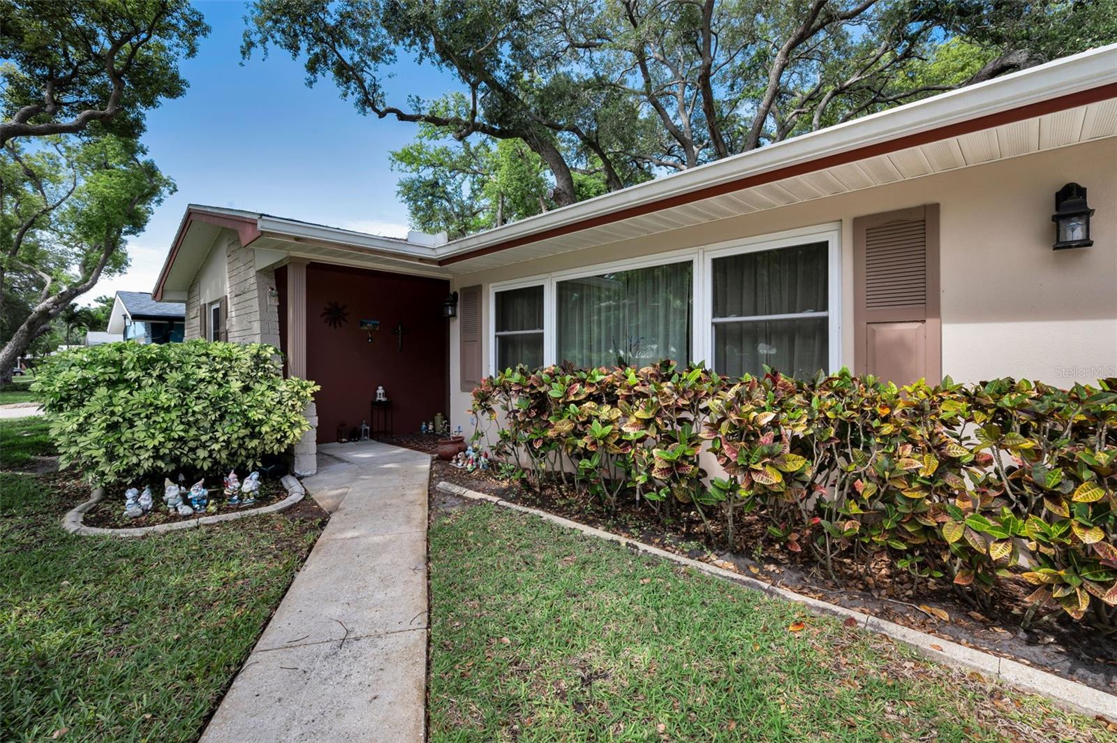 1368 Williams Dr Property Photo 1