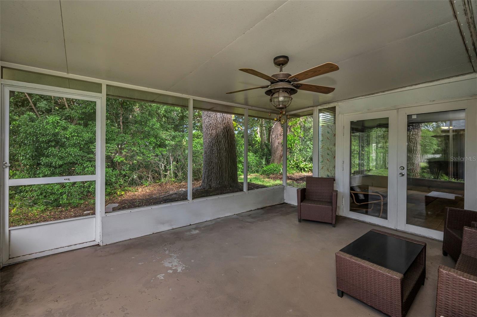 1368 Williams Dr Property Photo 27