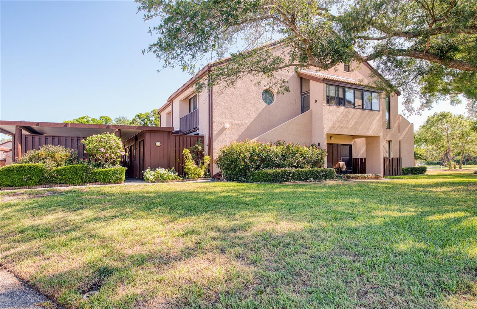6305 Pelican Creek Xing #d Property Photo 1