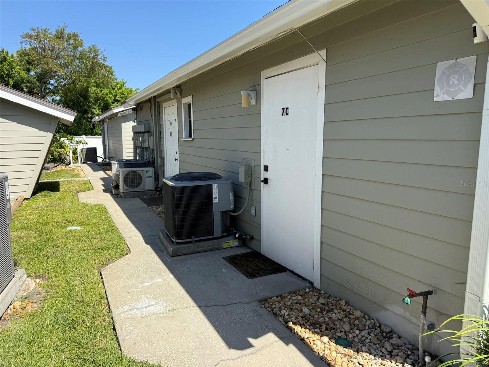 10225 Ulmerton Rd #7c Property Photo 3
