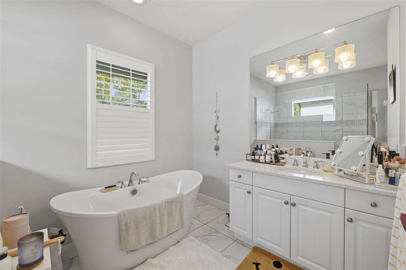 548 Regatta Way Property Photo 23