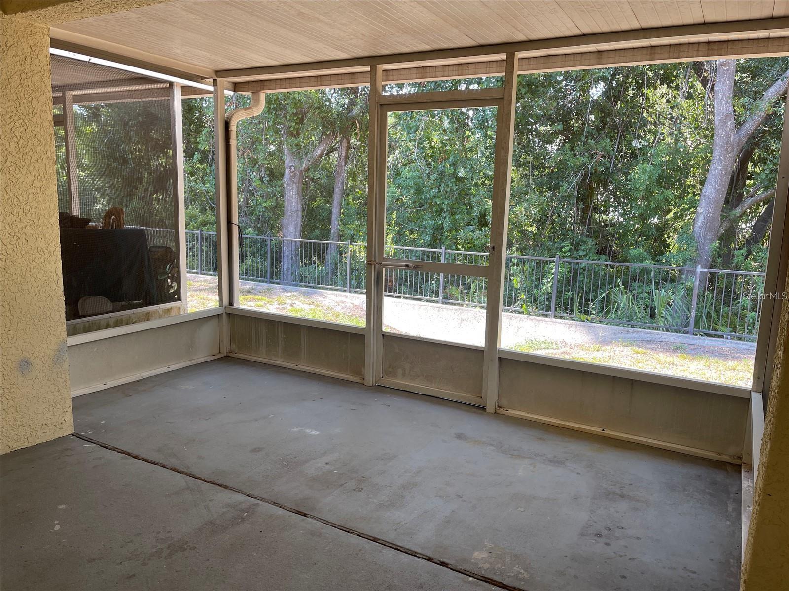 10806 Brickside Ct Property Photo 15
