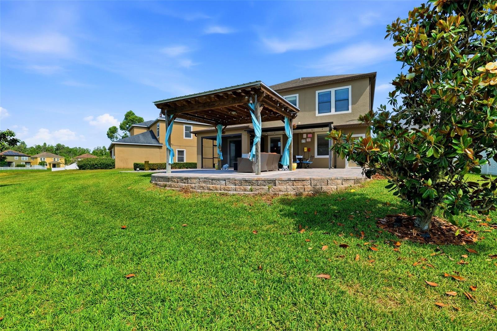 19419 Paddock View Dr Property Photo 52