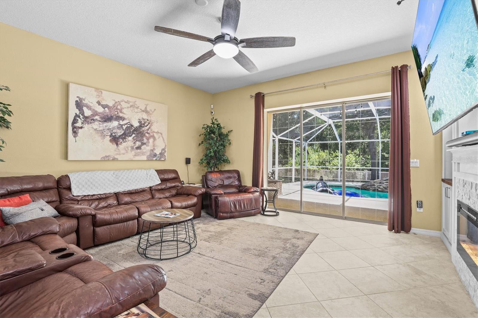 8331 Golden Prairie Dr Property Photo 18