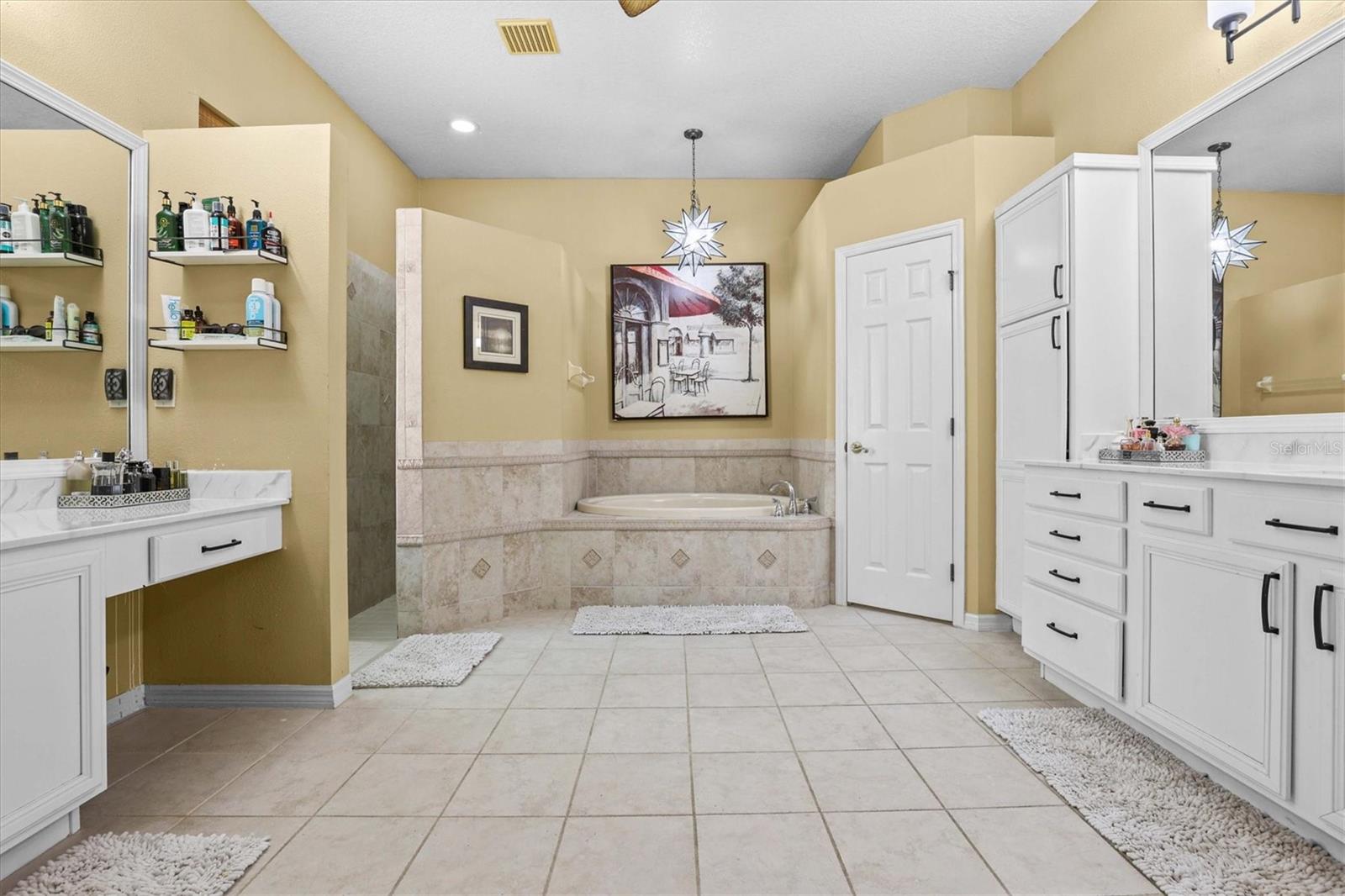 8331 Golden Prairie Dr Property Photo 22