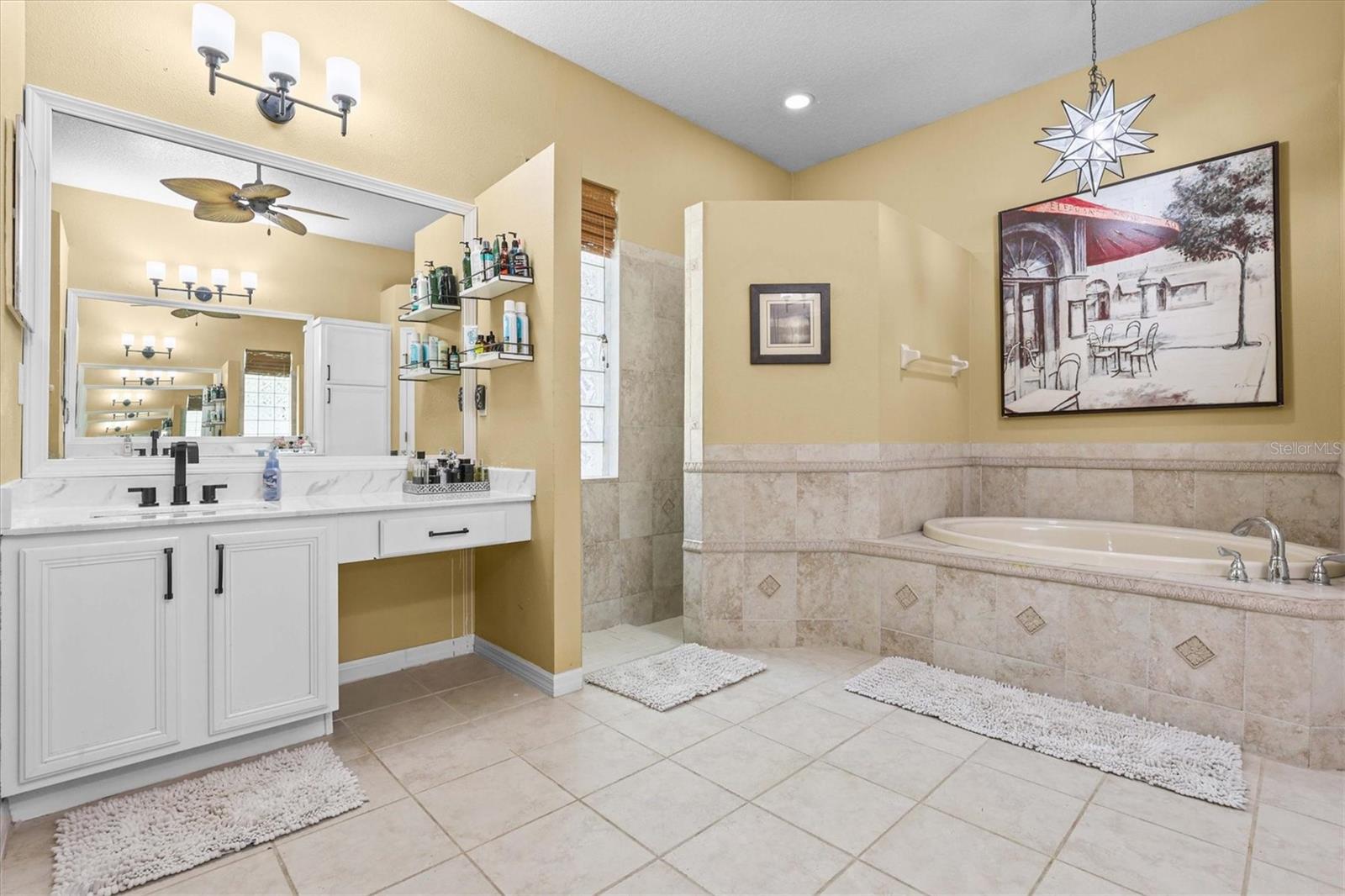 8331 Golden Prairie Dr Property Photo 23