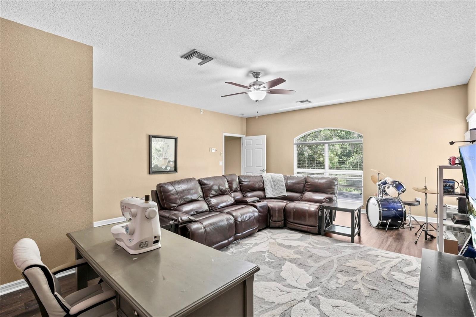 8331 Golden Prairie Dr Property Photo 32