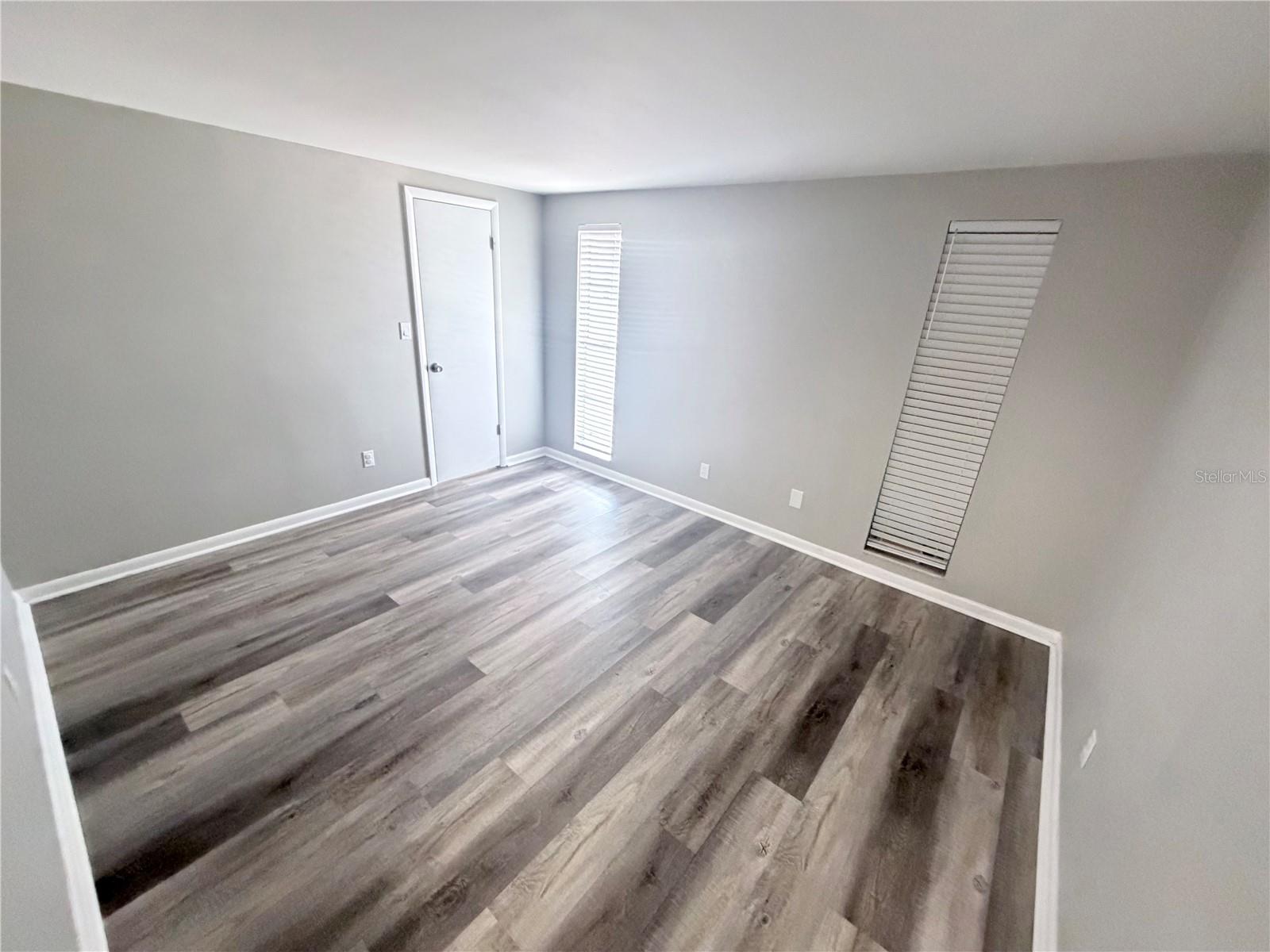 8923 Candlewick Ln Property Photo 10