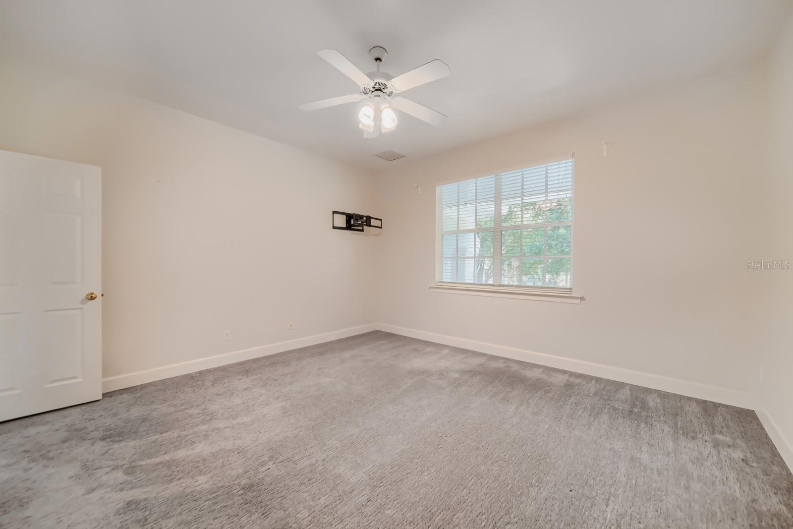 7601 Debeaubien Dr Property Photo 24