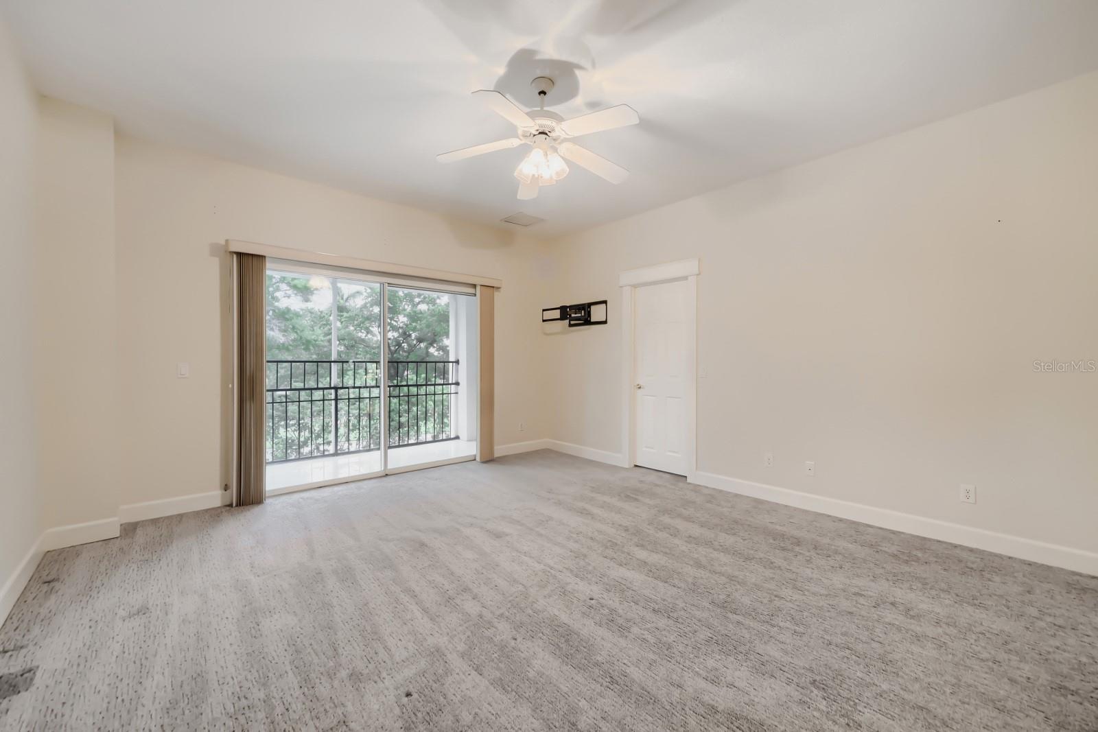 7601 Debeaubien Dr Property Photo 30