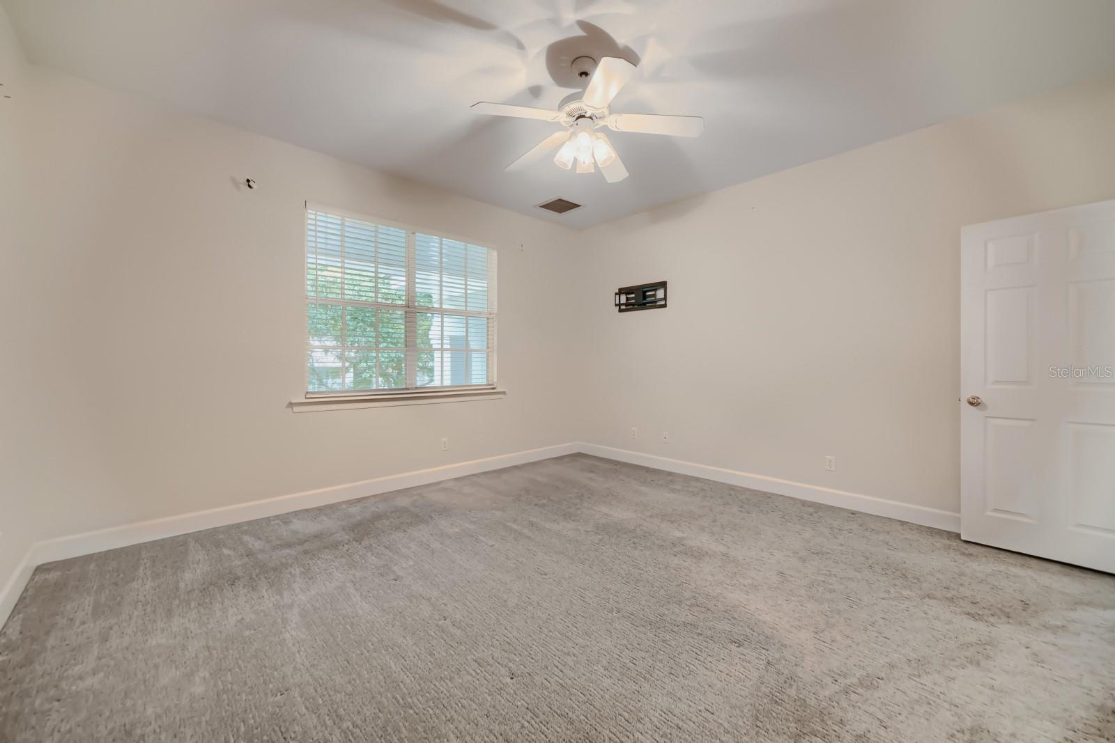 7601 Debeaubien Dr Property Photo 32