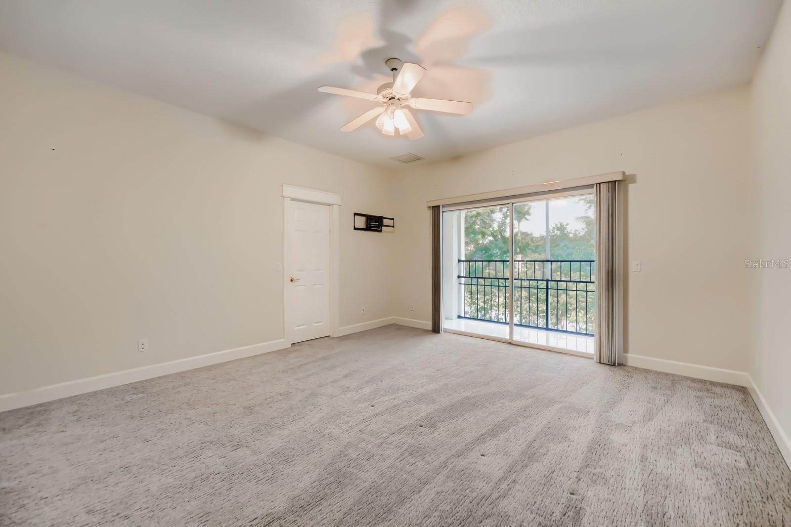 7601 Debeaubien Dr Property Photo 34