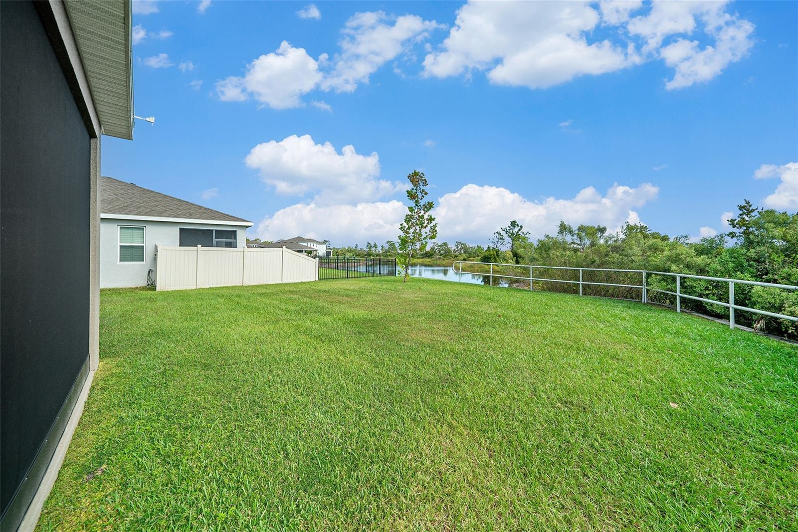 5430 Thistle Field Ct Property Photo 28