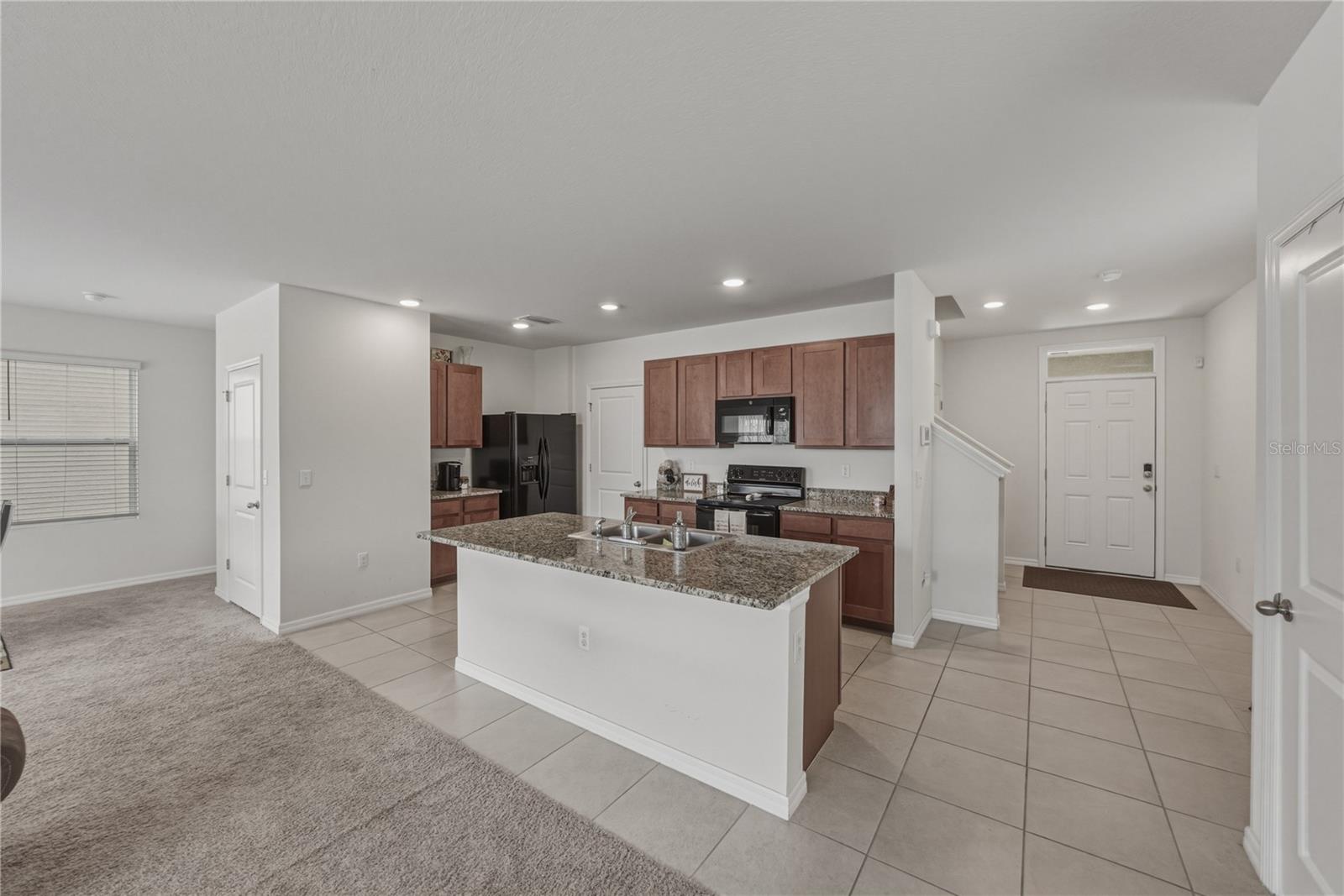 16833 Trite Bend St Property Photo 8