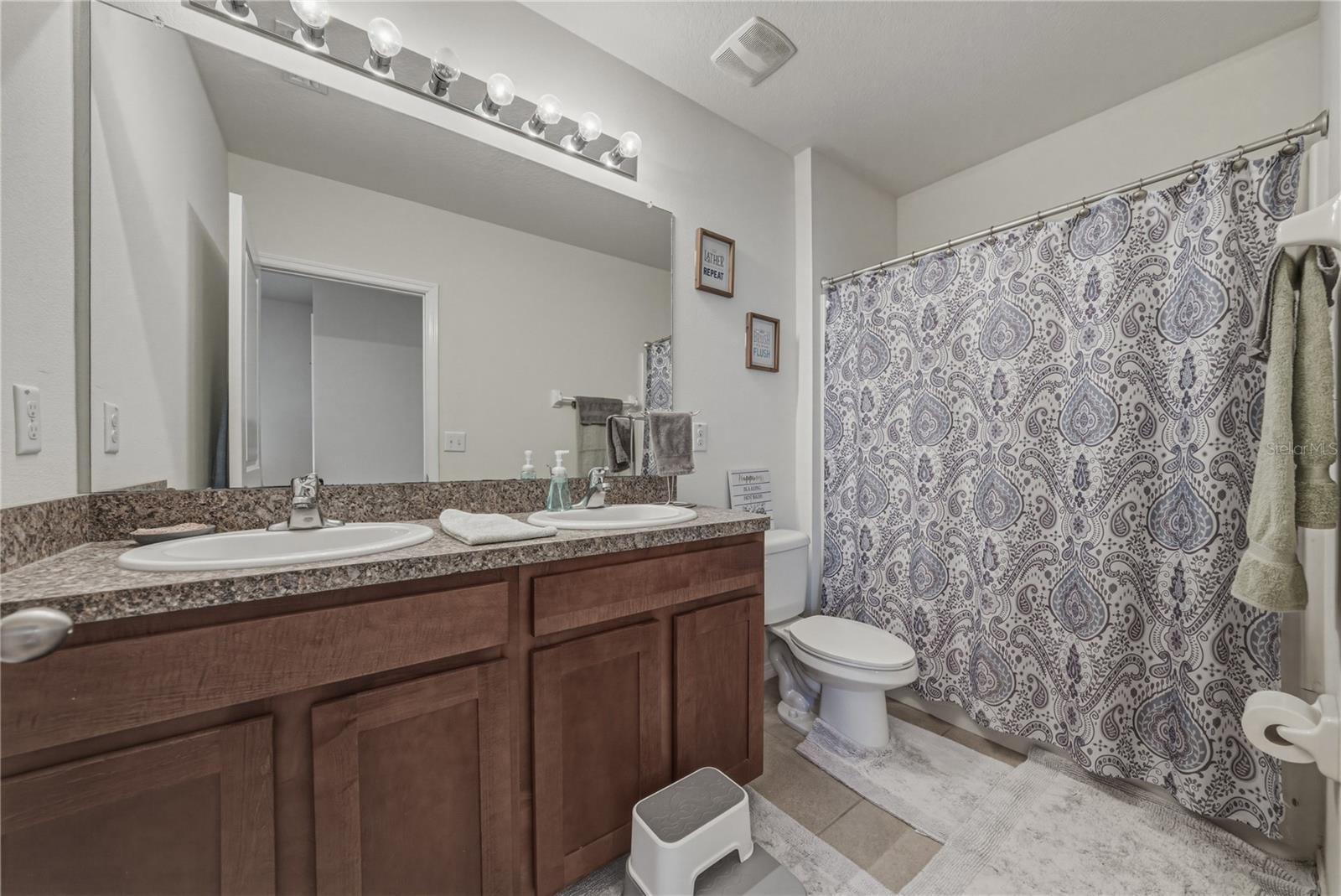 16833 Trite Bend St Property Photo 23
