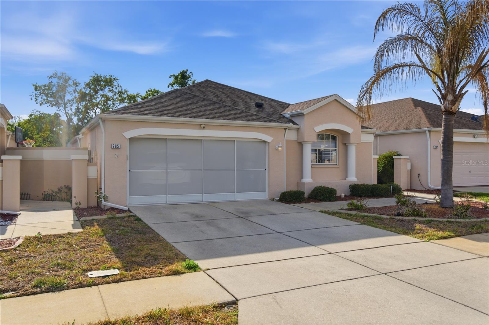 295 Royal Palm Way Property Photo 5