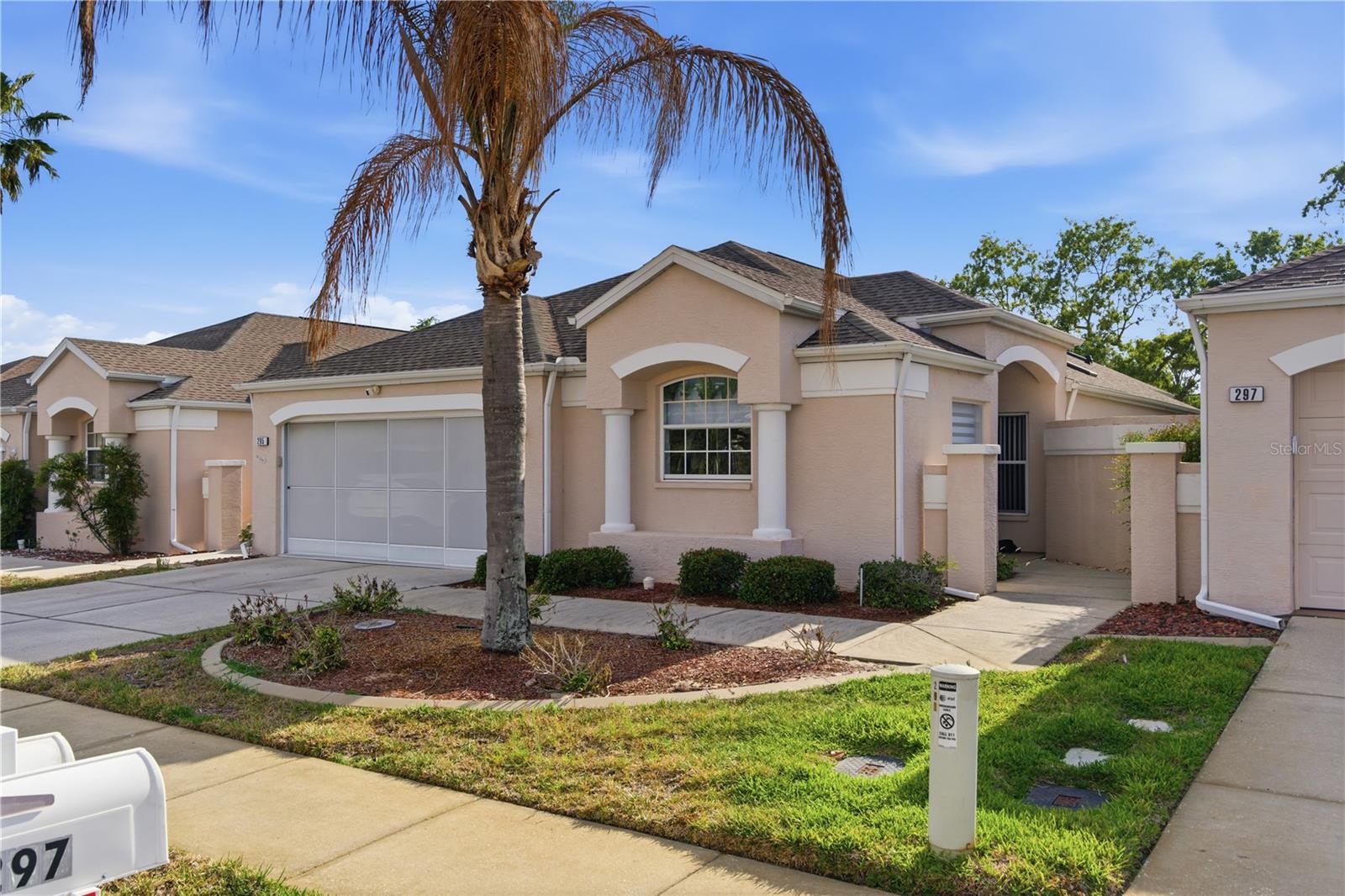 295 Royal Palm Way Property Photo 6