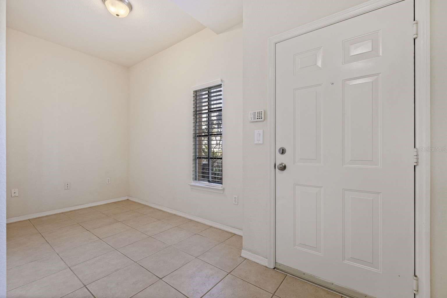 5252 W Kennedy Blvd Property Photo 6