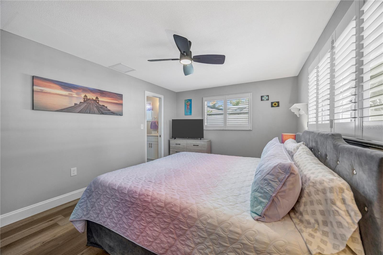 2155 Edythe Dr Property Photo 29