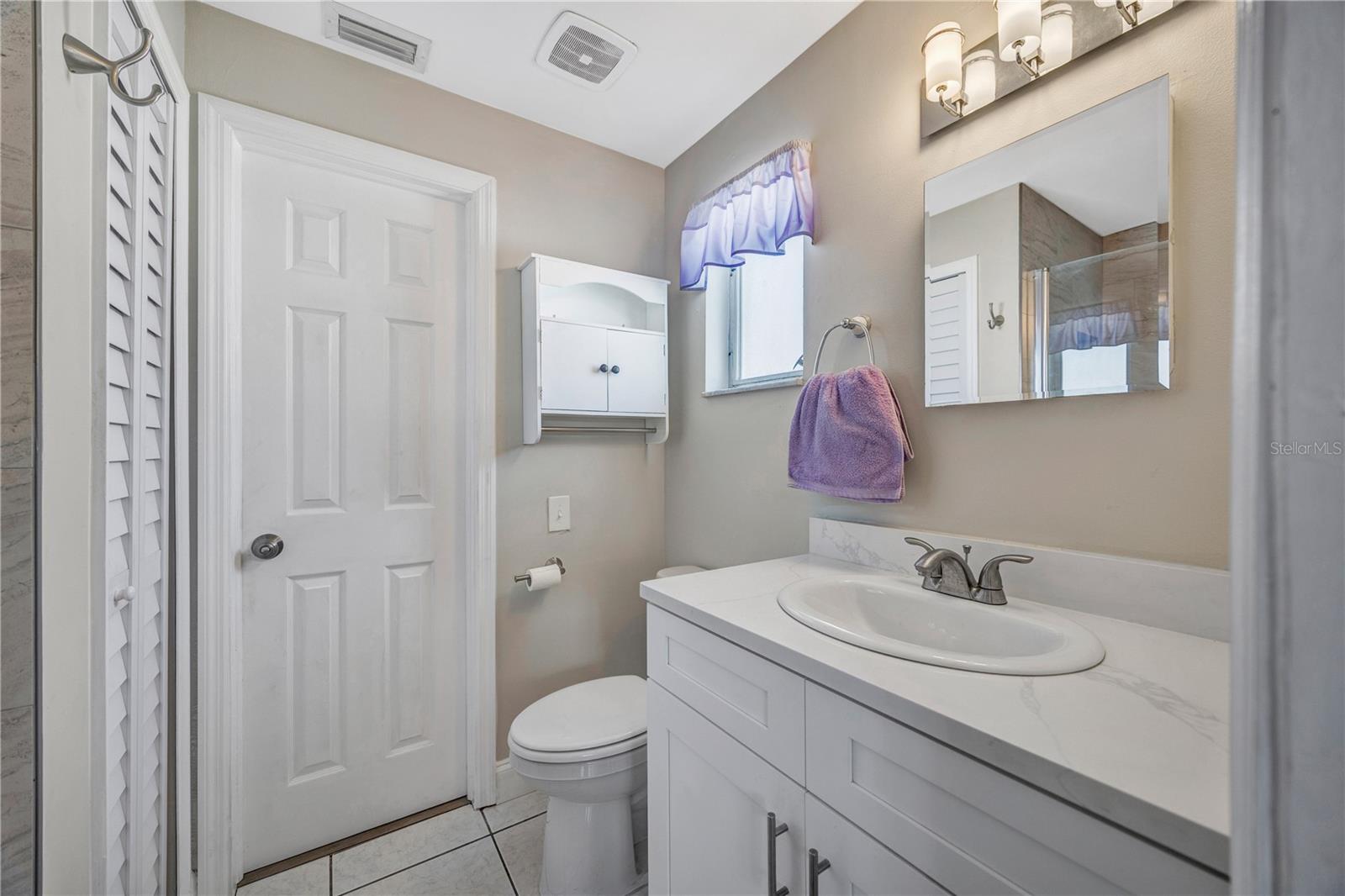 2155 Edythe Dr Property Photo 32