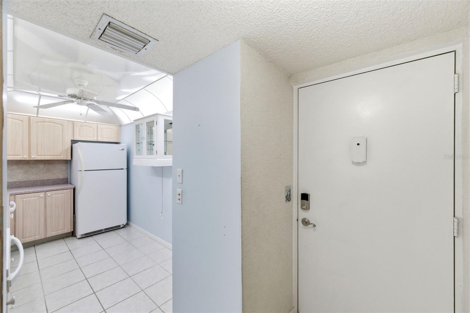 19701 Gulf Blvd #417 Property Photo 5
