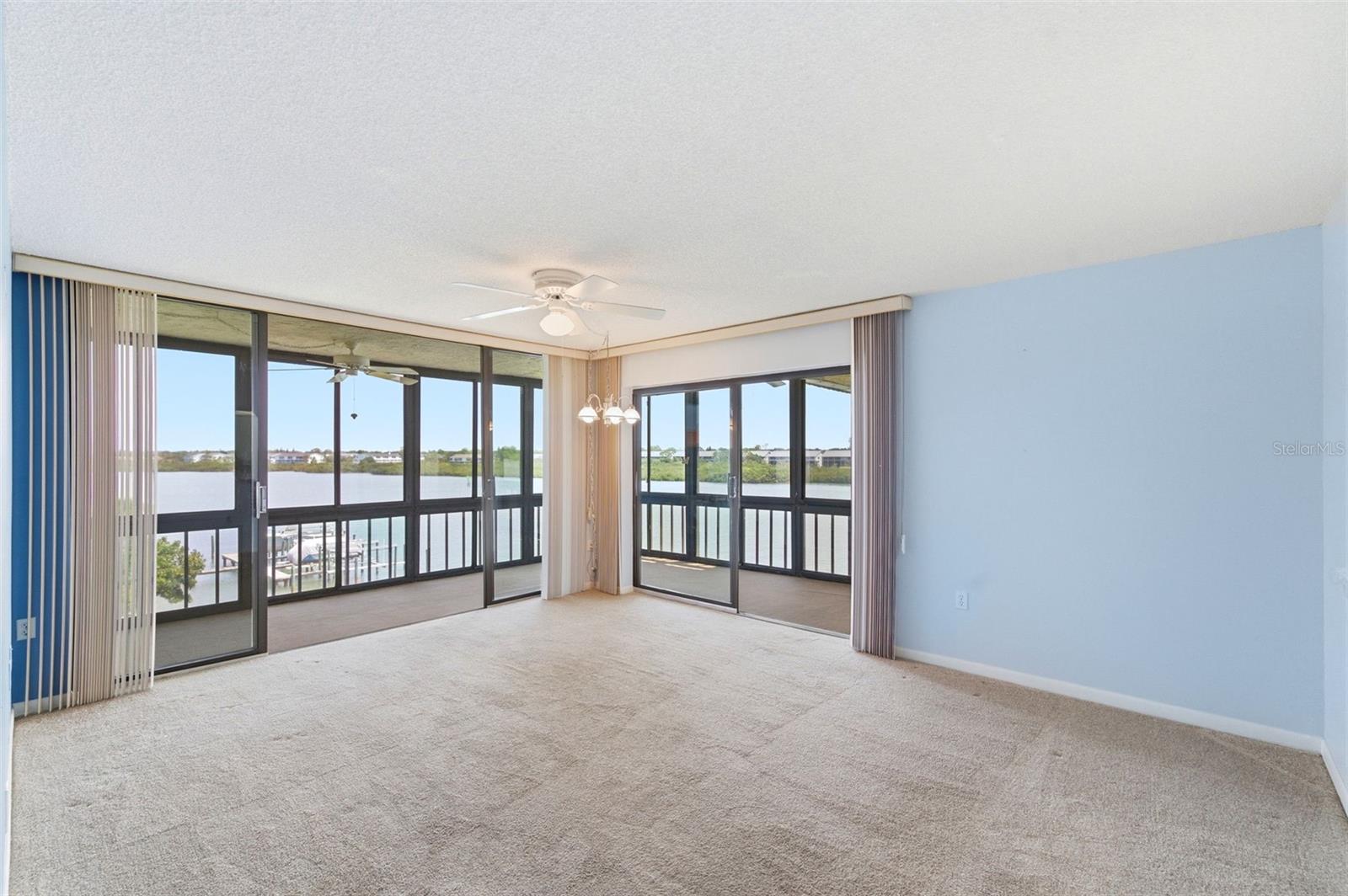 19701 Gulf Blvd #417 Property Photo 8
