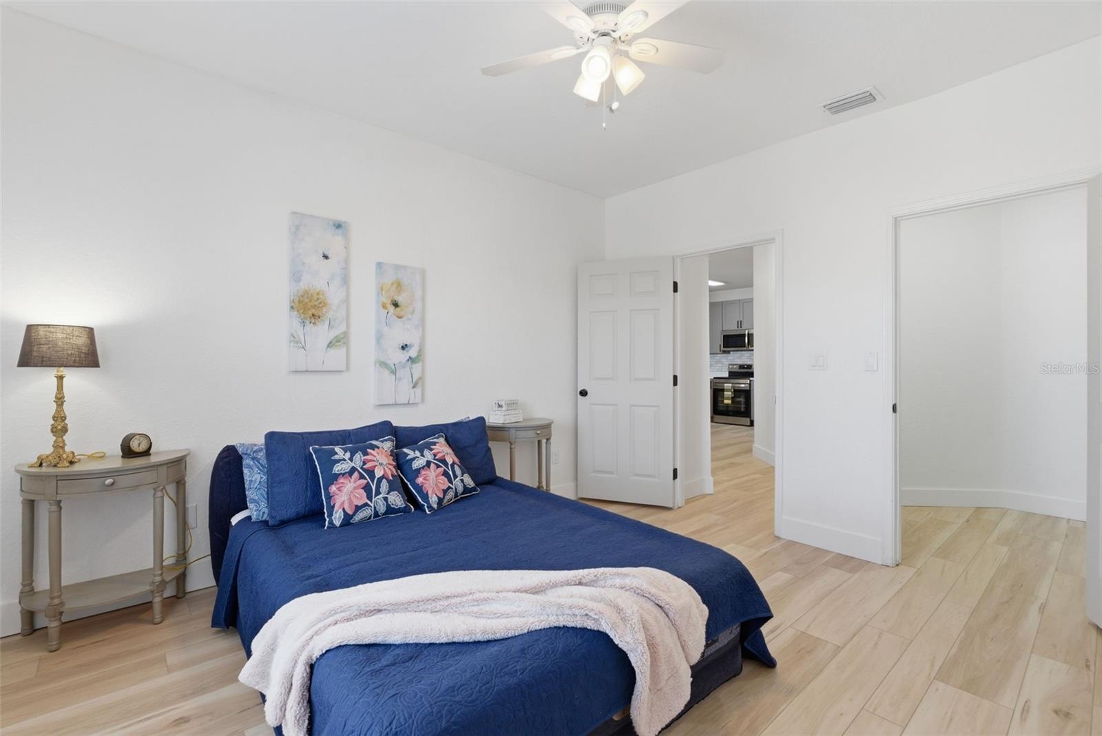 4323 Bayside Village Dr #312 Property Photo 26