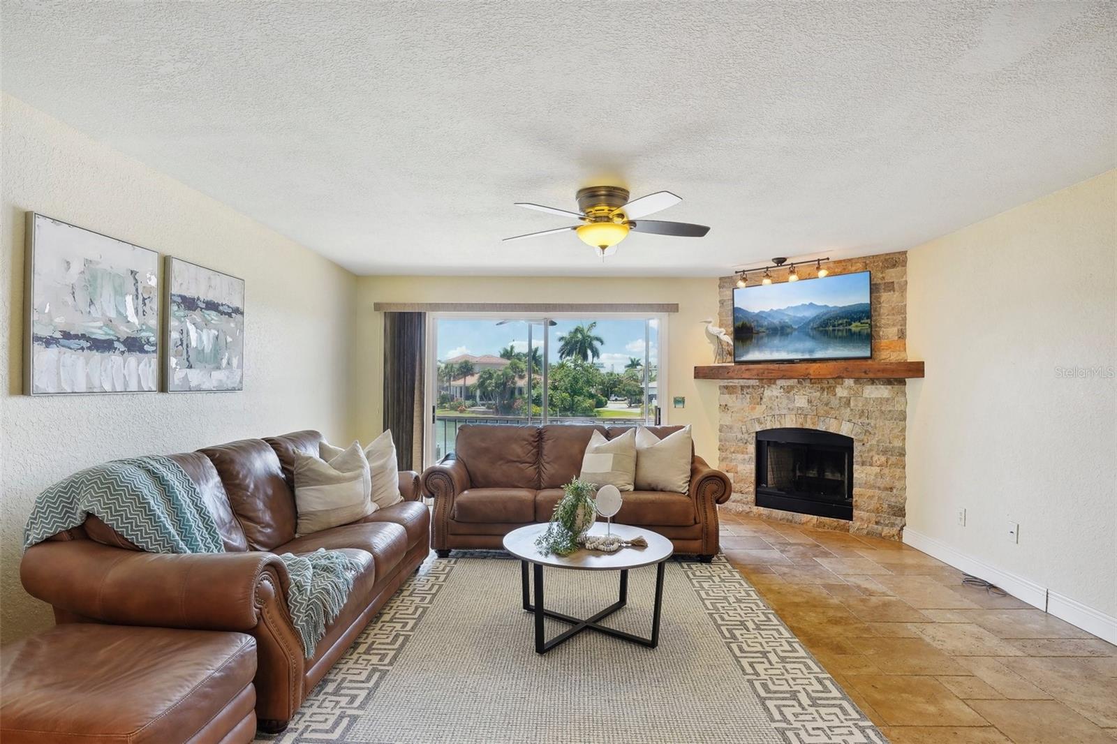 637 Pinellas Bayway #105 Property Photo 6