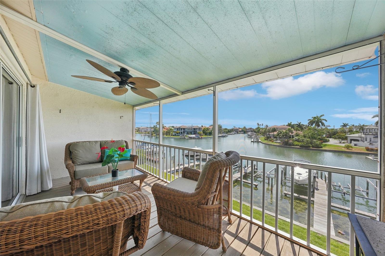 637 Pinellas Bayway #105 Property Photo 34