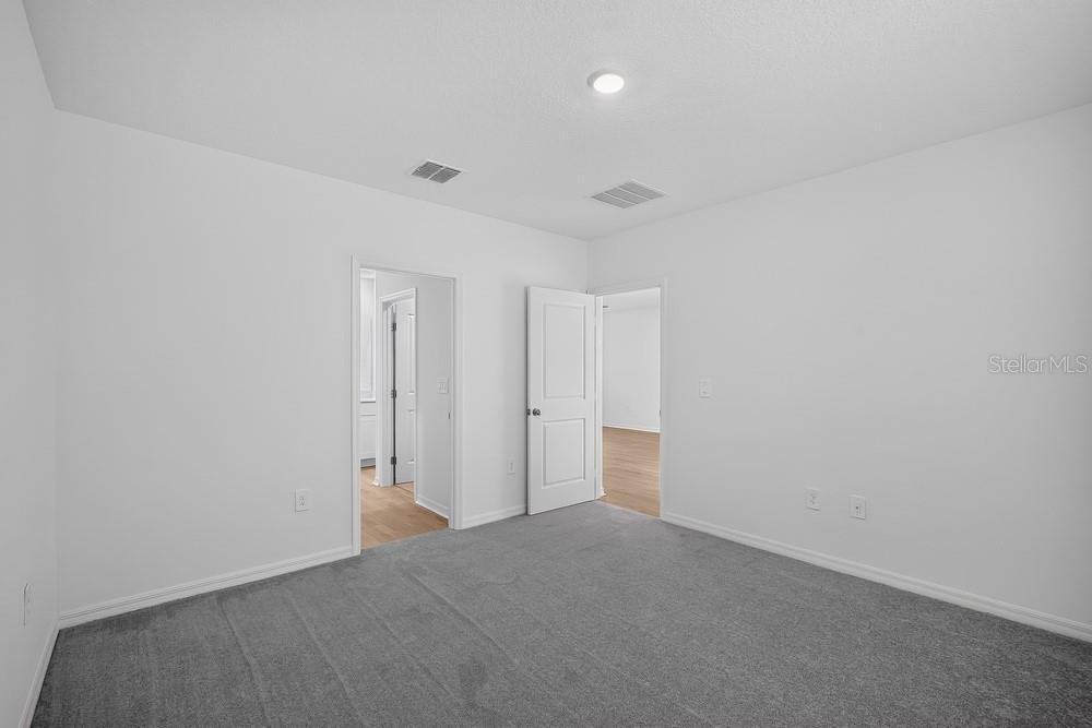 13747 Squall Ln Property Photo 14