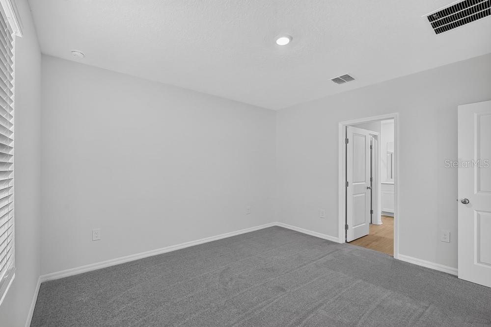 13747 Squall Ln Property Photo 15