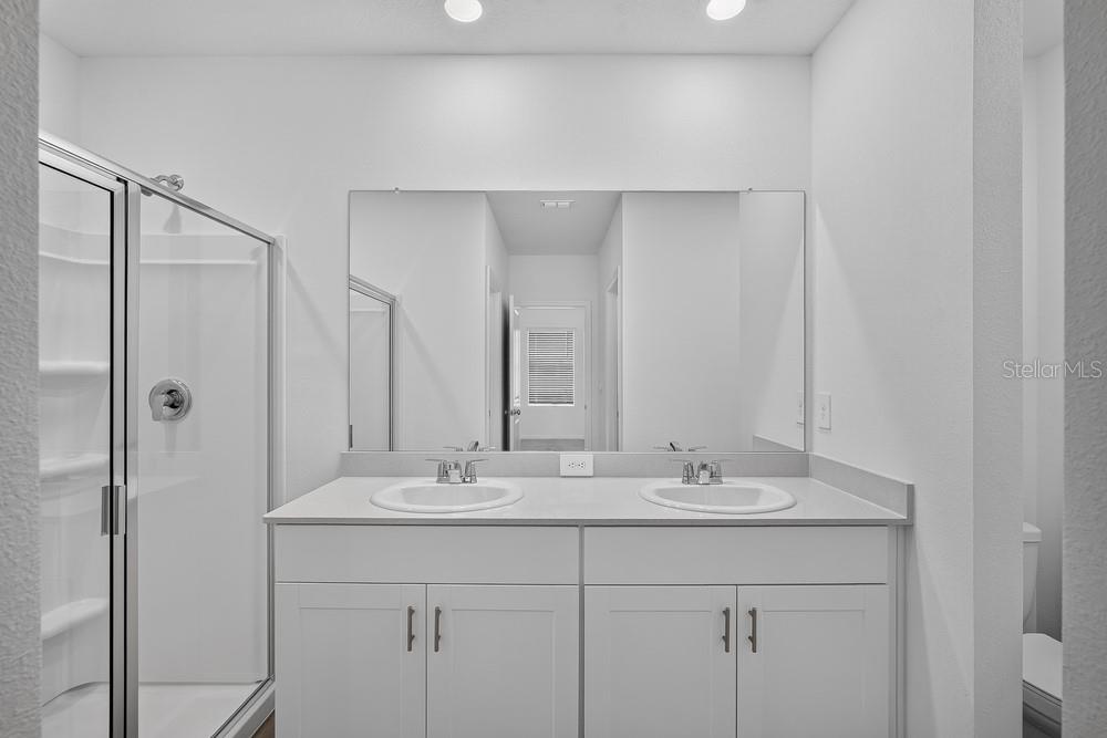 13747 Squall Ln Property Photo 17