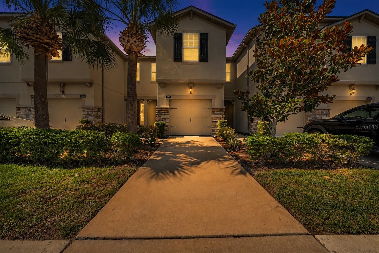 11728 CAMBIUM CROWN DR Property Photo 1
