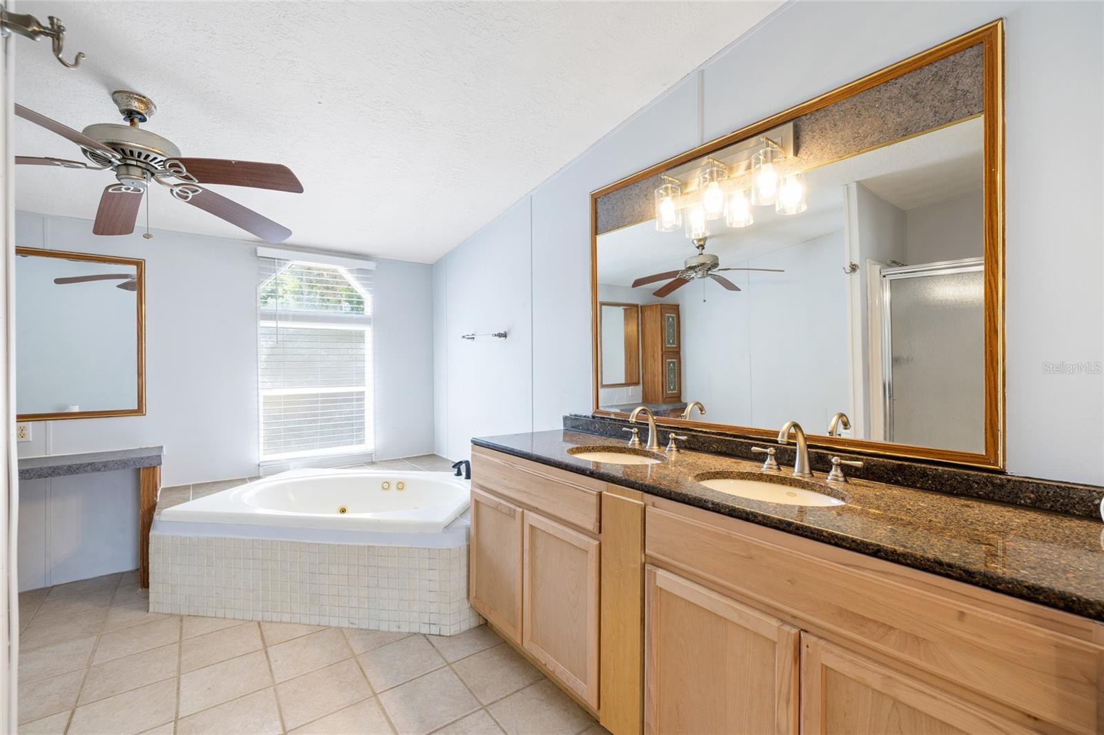 12507 Icewood Ct Property Photo 25