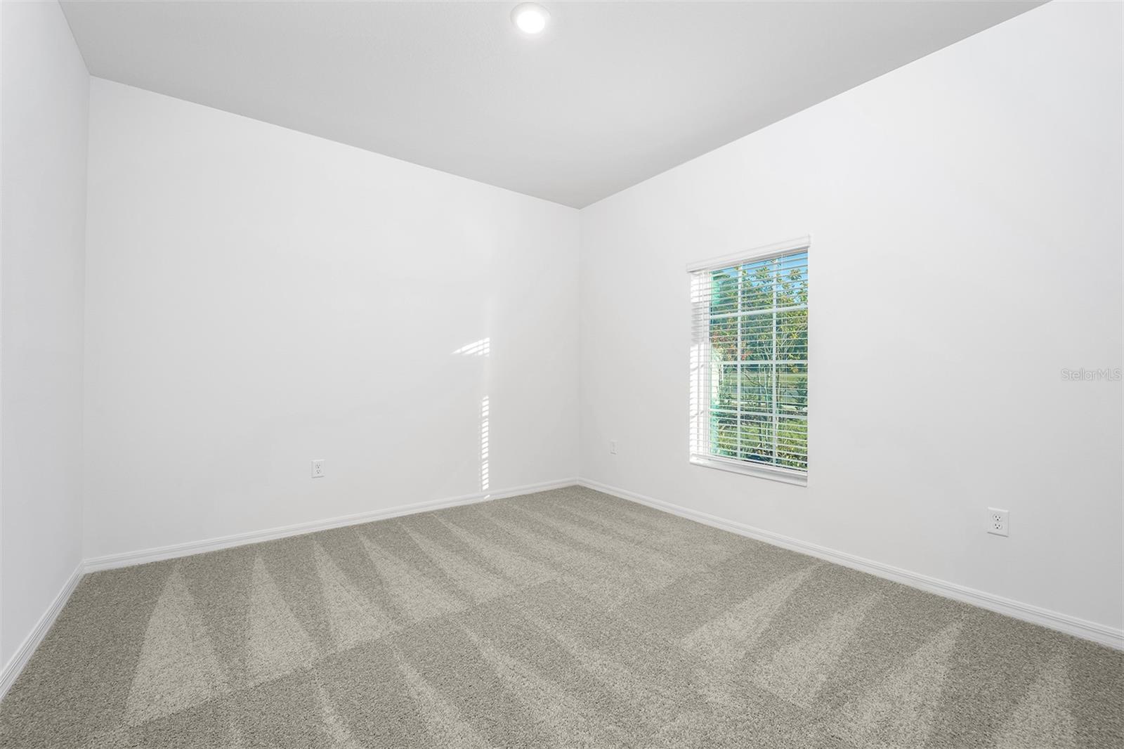 13347 Tula Loop Property Photo 8