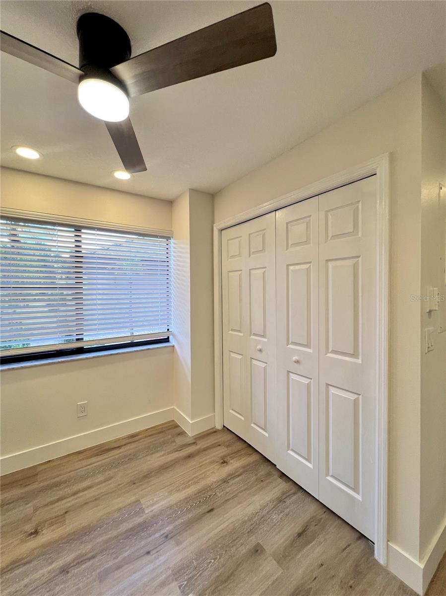 3014 Red Oak Ct #102 Property Photo 12