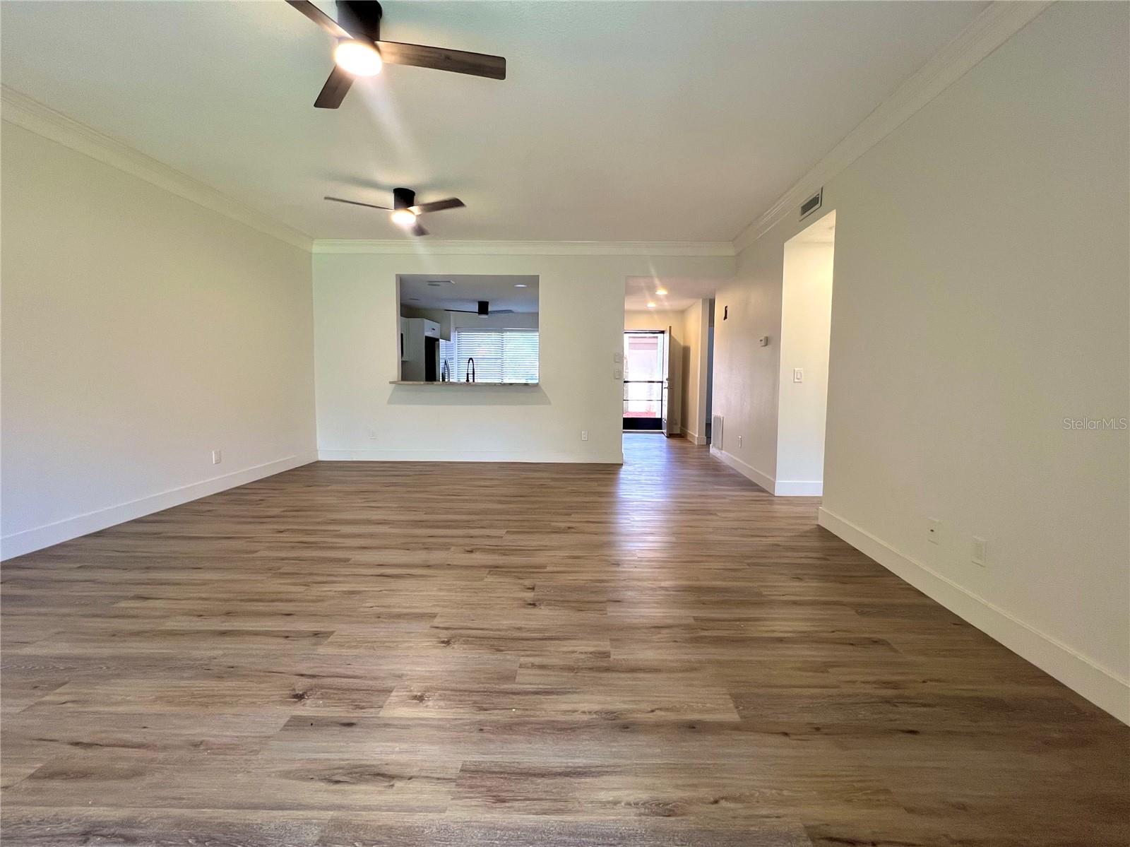 3014 Red Oak Ct #102 Property Photo 21
