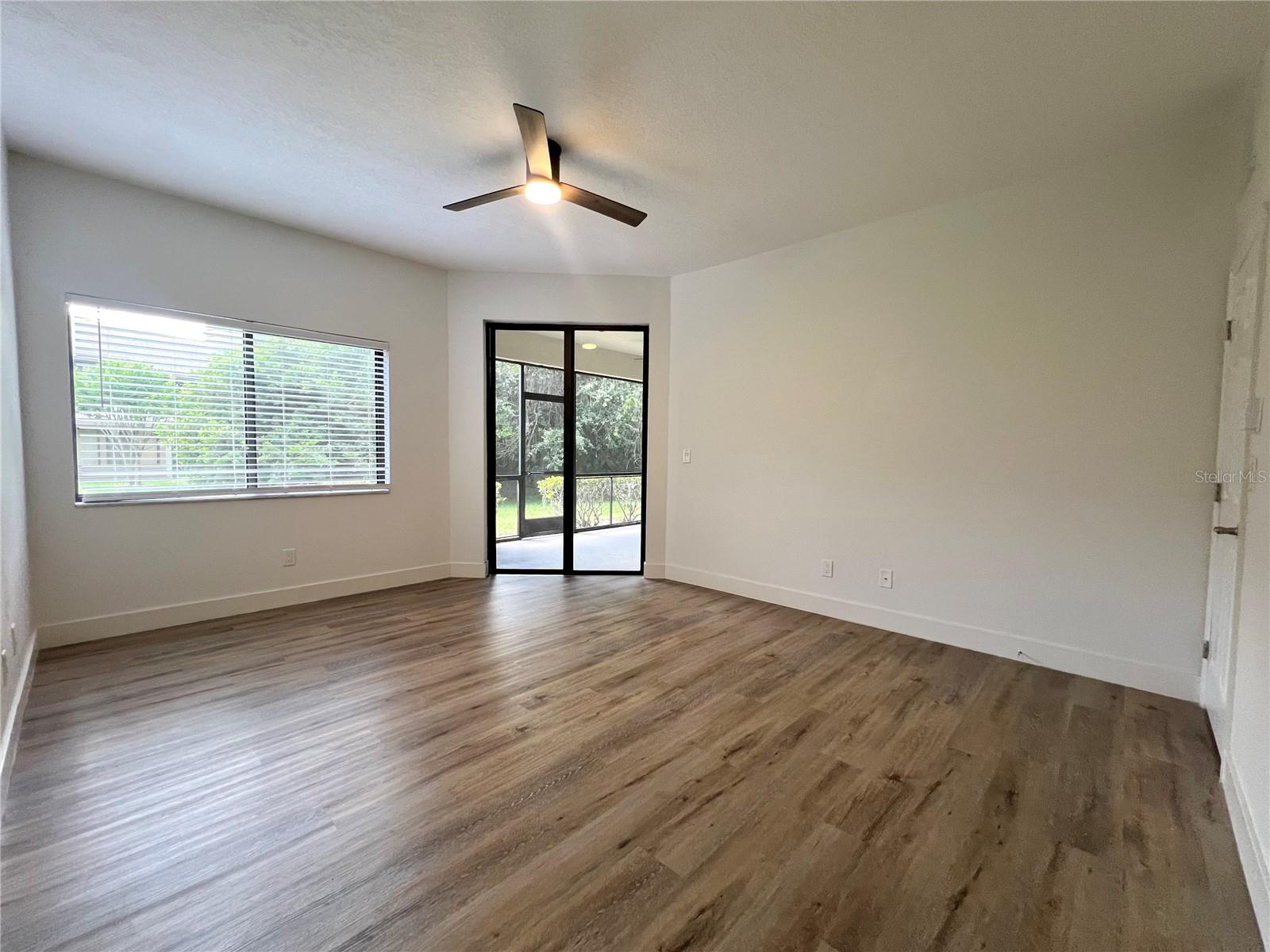 3014 Red Oak Ct #102 Property Photo 30