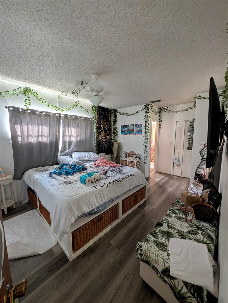 11557 124th Ter Property Photo 9