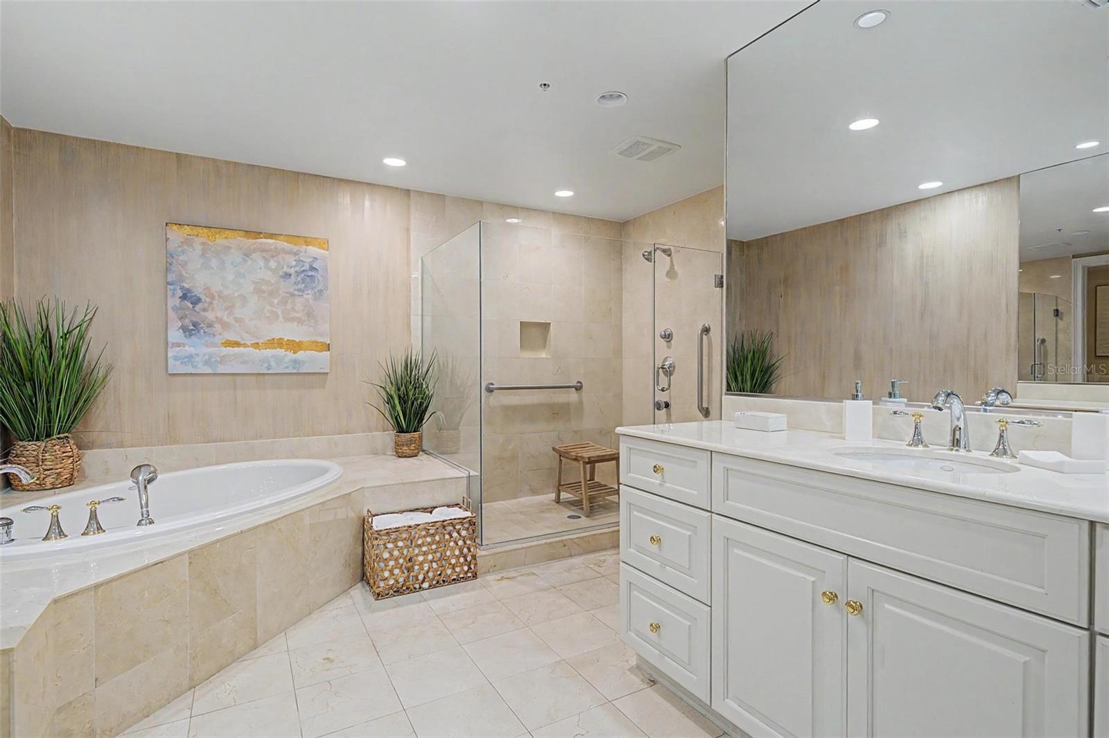1111 Ritz Carlton Dr #1004 Property Photo 44