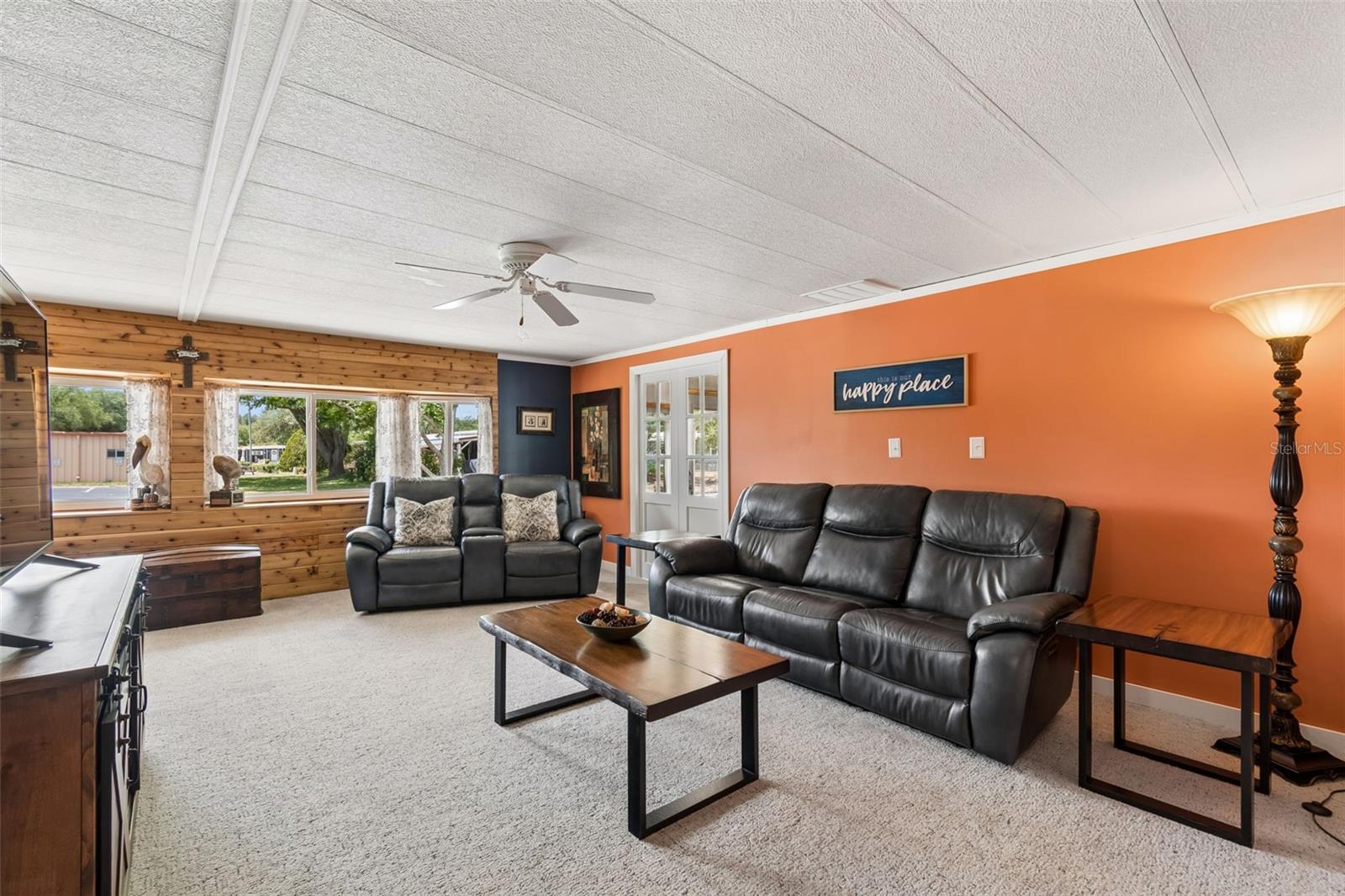 14289 Midfield St Property Photo 7