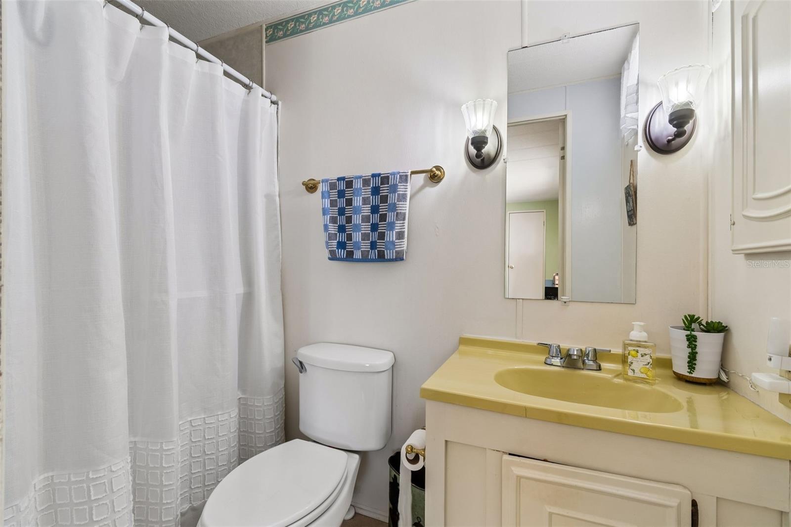 14289 Midfield St Property Photo 15