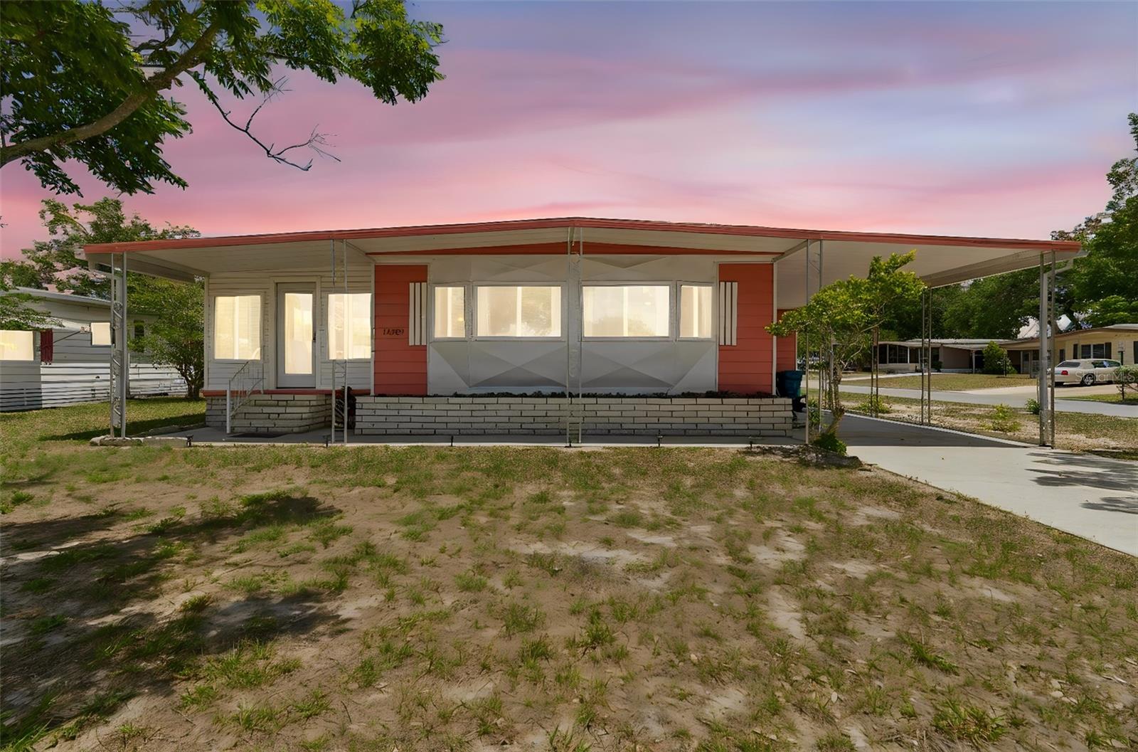 14289 Midfield St Property Photo 29