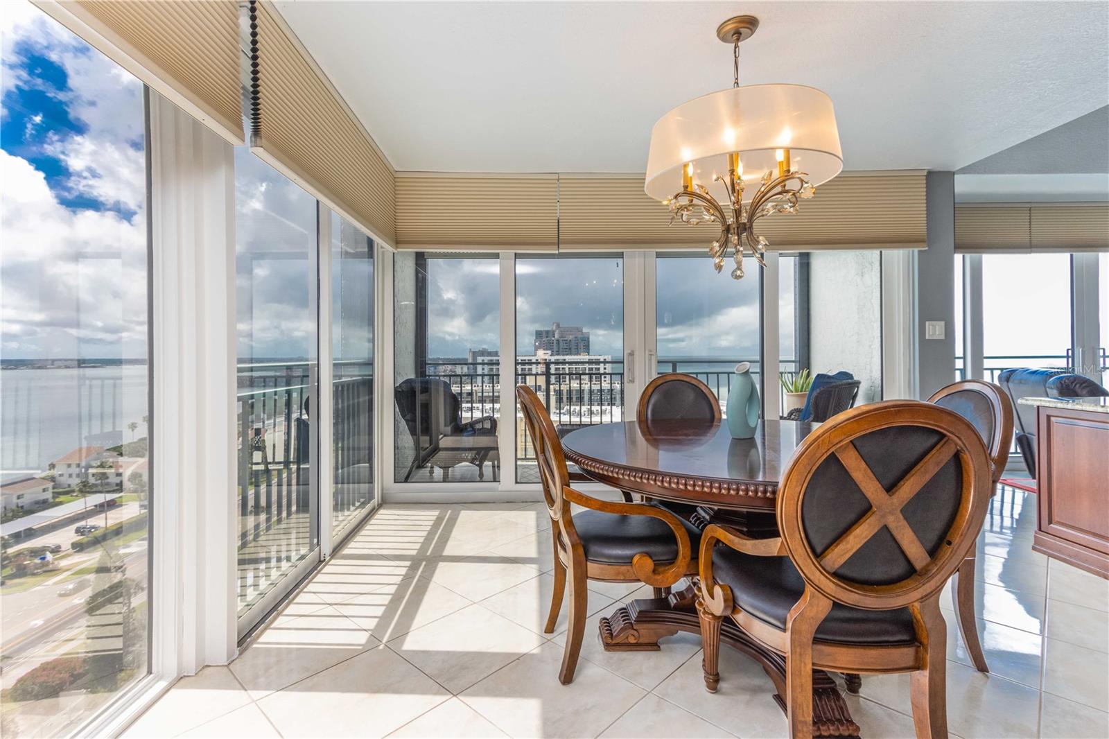 1390 Gulf Blvd #ph-3 Property Photo 18