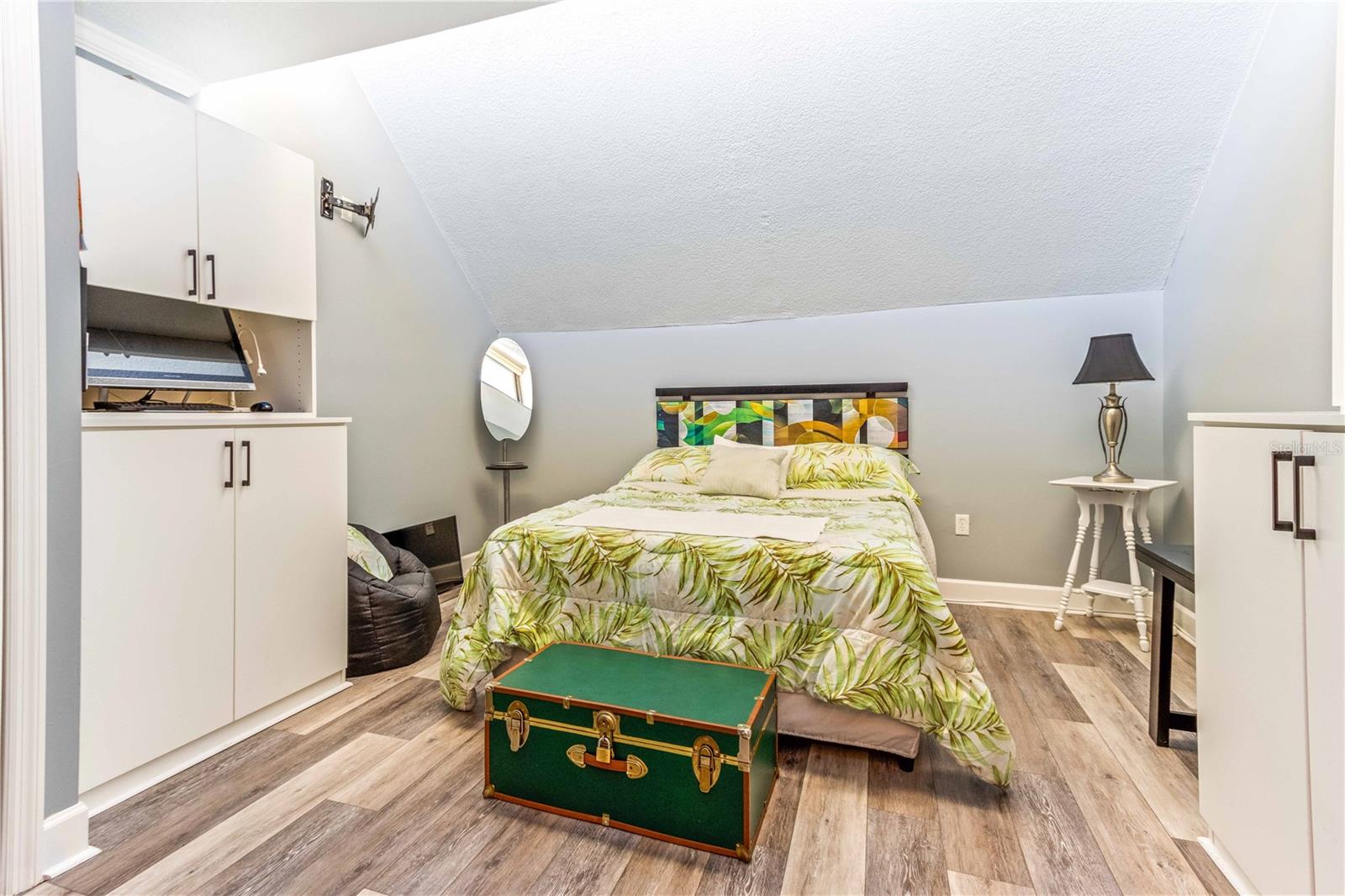 1390 Gulf Blvd #ph-3 Property Photo 57