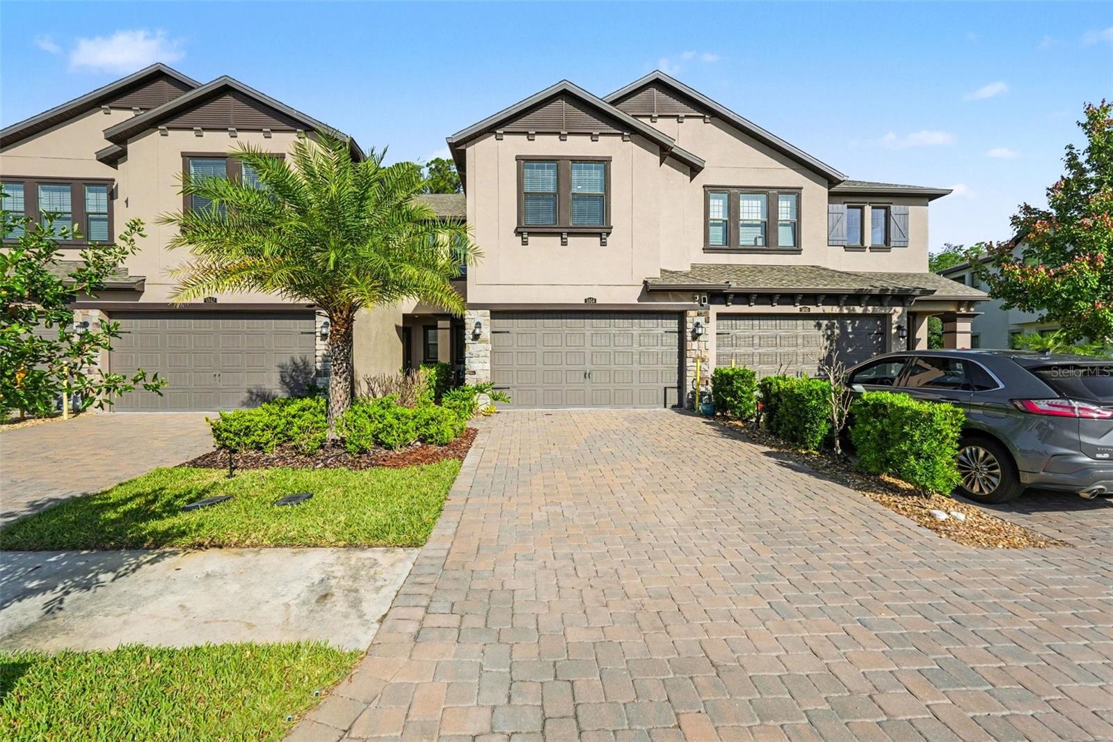 5054 San Martino Dr Property Photo 3