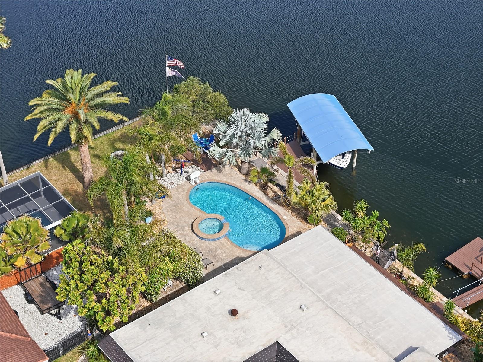 12821 4th Isle Property Photo 73