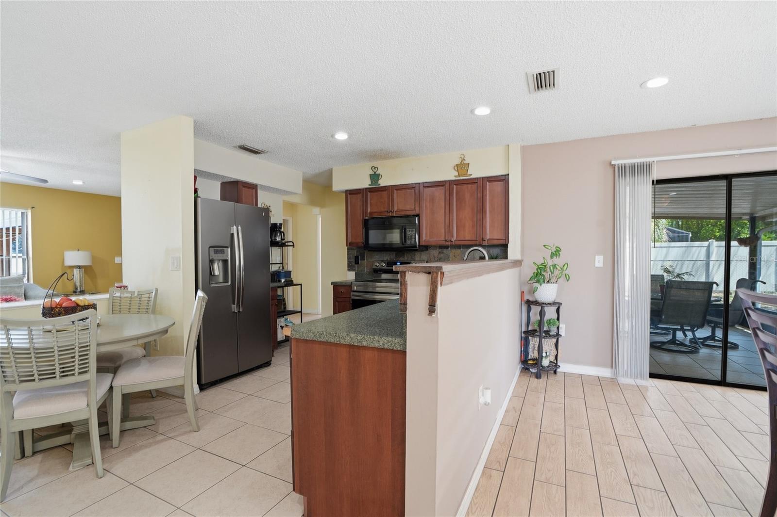 10164 Gifford Dr Property Photo 8