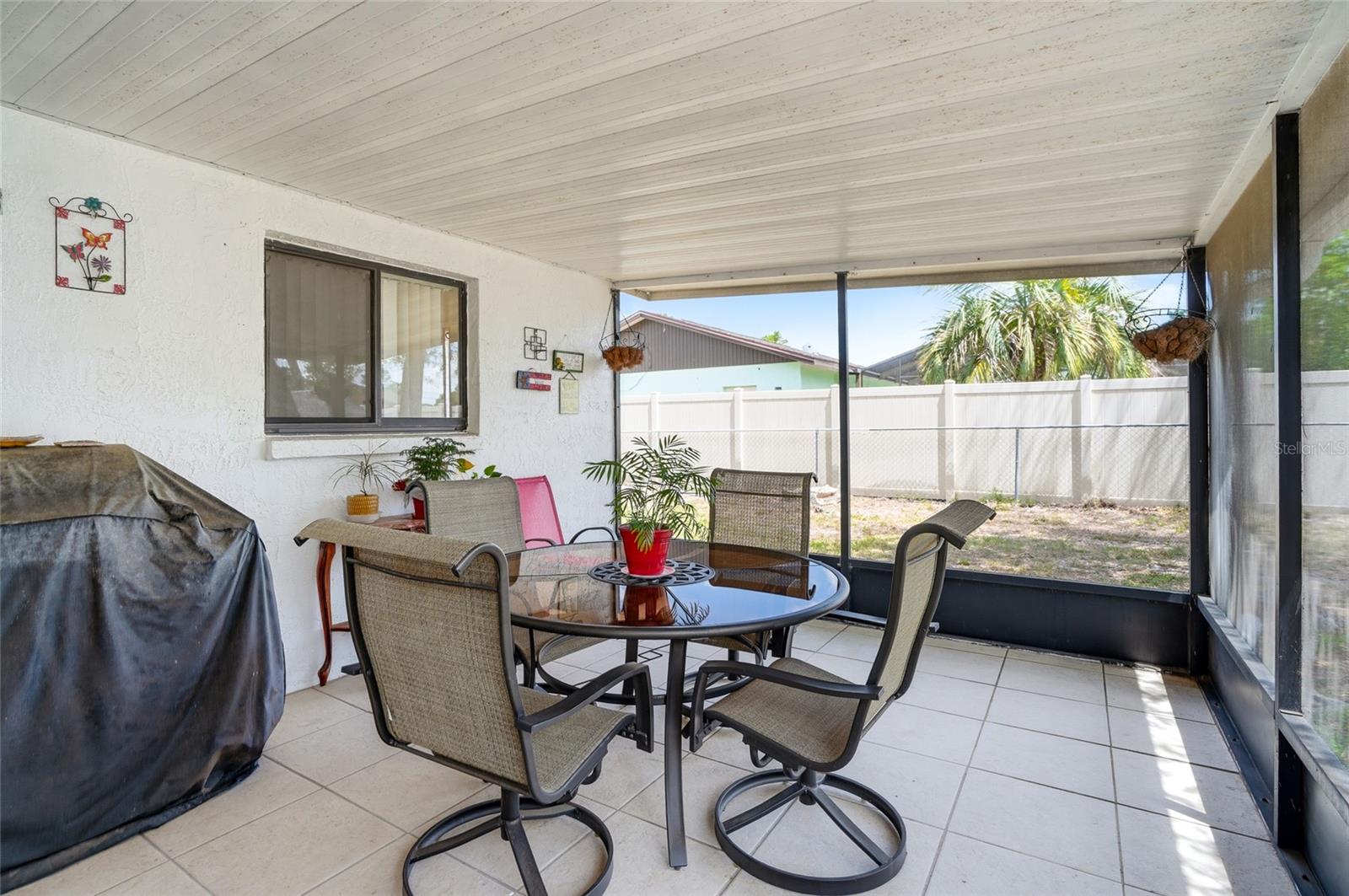10164 Gifford Dr Property Photo 19